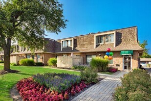 Heather Glen Townhomes