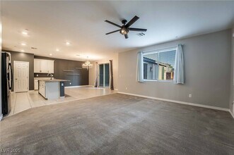 3115 Mossfield Ave in Henderson, NV - Building Photo - Building Photo