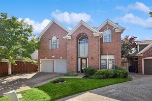 14625 Windsor Ct in Addison, TX - Building Photo