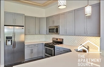 3620 W Irving Park Rd, Unit 2 in Chicago, IL - Building Photo - Building Photo