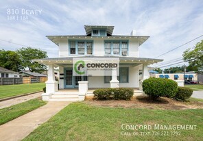 810 Dewey St in Greensboro, NC - Building Photo