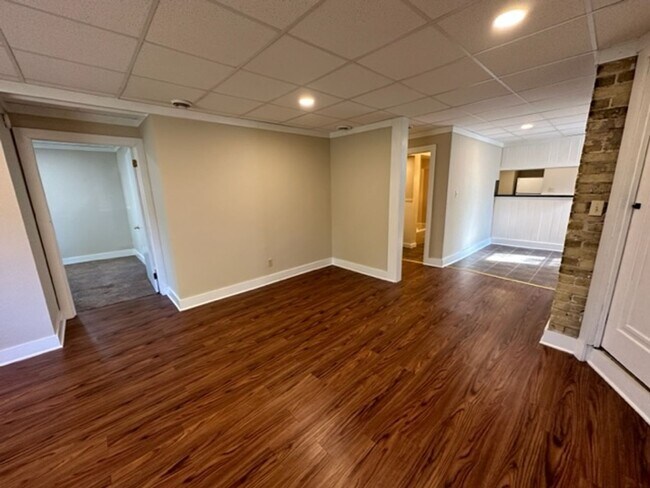 1704 E Bradford Ave in Milwaukee, WI - Building Photo - Building Photo