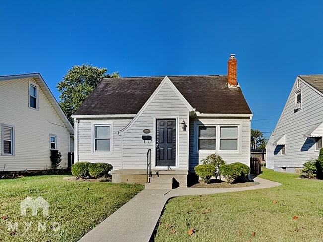 635 Oakwood Ave