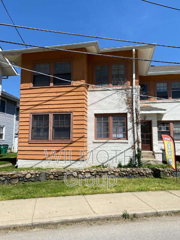 property at 636 E 37th St