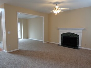 2007 Whitfield Ln in Lawrenceville, GA - Building Photo - Building Photo