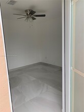 707 NE 15th St-Unit -B in Fort Lauderdale, FL - Building Photo - Building Photo