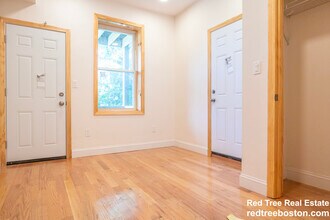 20 Winthrop St in Boston, MA - Building Photo - Building Photo