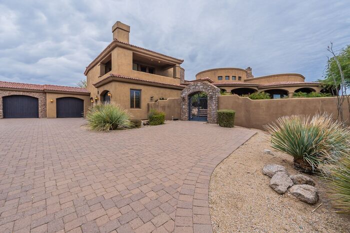 11650 E 4 Peaks Rd in Scottsdale, AZ - Building Photo