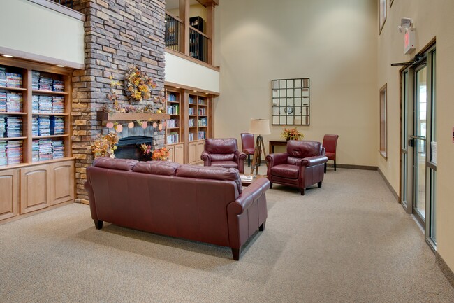 Stetson Village Apartments in Fergus Falls, MN - Foto de edificio - Building Photo