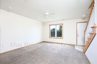 5907 Townsend Ave in Urbandale, IA - Building Photo - Building Photo