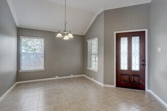 13834 Rolling River Ln in Houston, TX - Building Photo - Building Photo