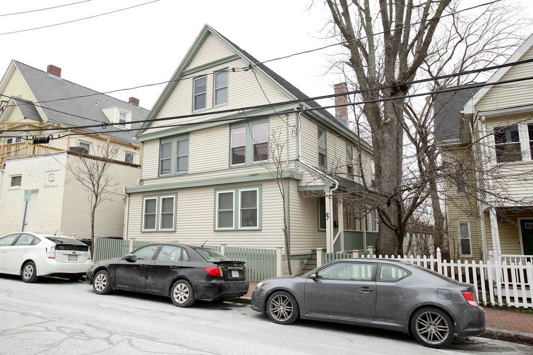 97 Richdale Ave in Cambridge, MA - Foto de edificio