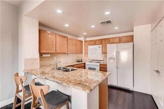 840 Picotte St in Las Vegas, NV - Foto de edificio - Building Photo