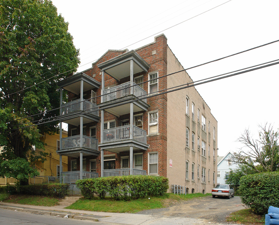 45 Amity St in Hartford, CT - Building Photo