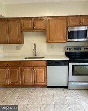 113 Lauren Ct in Frederick, MD - Building Photo - Building Photo