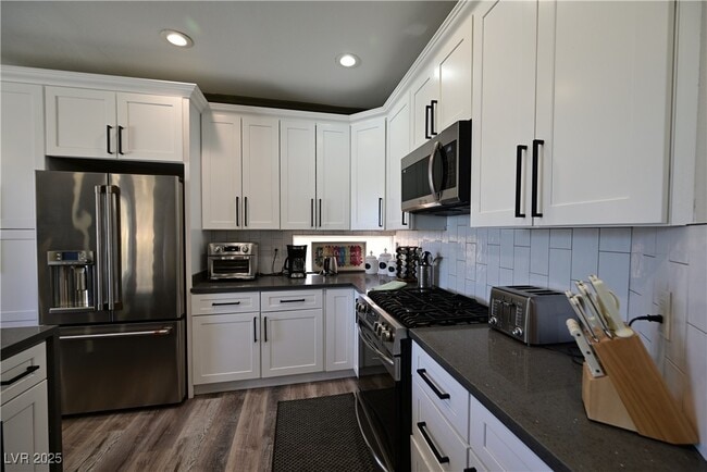 property at 10161 Bentley Oaks Ave