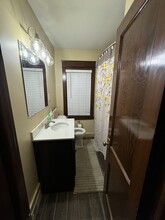 2730 S Hacker Rd, Unit Brighton Apartment in Brighton, MI - Building Photo - Building Photo