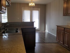 918 Valley View Rd in Enid, OK - Building Photo - Building Photo