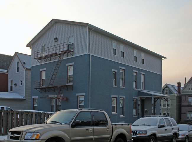 142 Lyon St in Cincinnati, OH - Building Photo - Building Photo