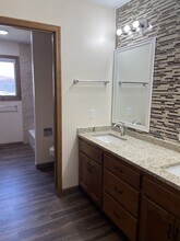 5201 17th St Terrace in Great Bend, KS - Building Photo - Building Photo