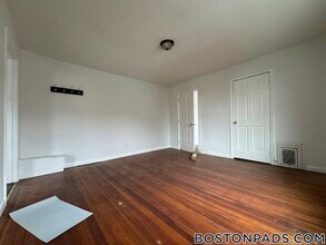 109 Oliver St in Malden, MA - Building Photo - Building Photo