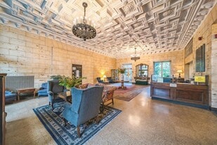 The Gaylord Apartments in Los Angeles, CA - Building Photo