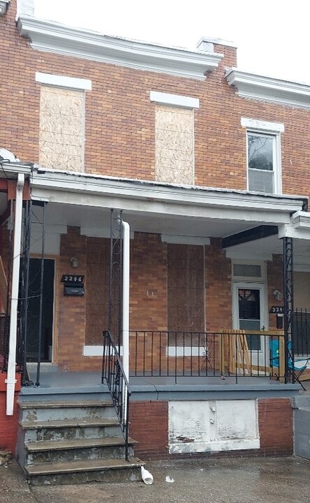 2246 Sidney Ave in Baltimore, MD - Building Photo