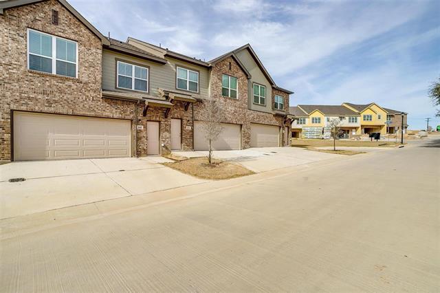 461 Glen Ct in Weatherford, TX - Building Photo - Building Photo