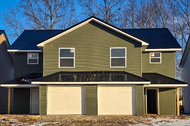 120 Ivy Trce, Unit A in Mount Orab, OH - Building Photo