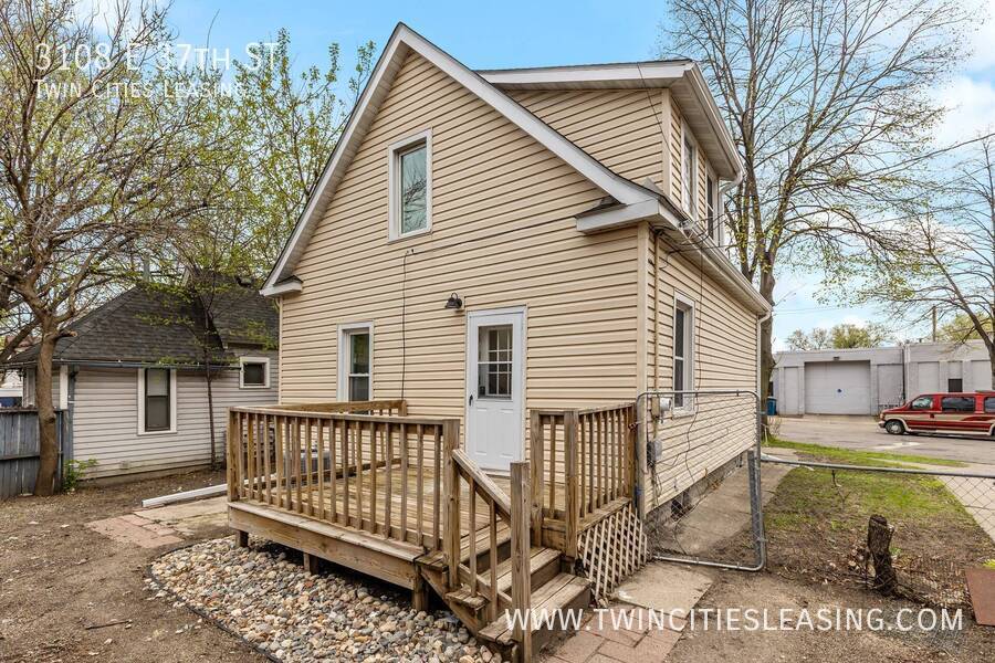 3108 E 37th St in Minneapolis, MN - Building Photo