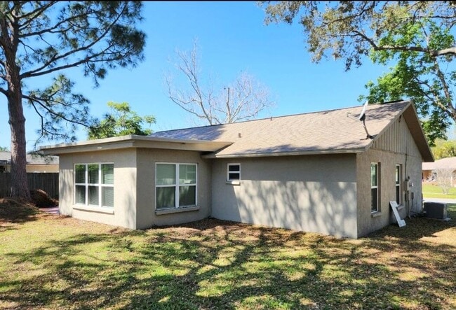 635 Parkside Ave in Merritt Island, FL - Building Photo - Building Photo