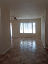 607 E Utica Ave in Huntington Beach, CA - Building Photo - Building Photo