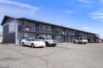 Lowell Apartments in Westminster, CO - Building Photo - Primary Photo