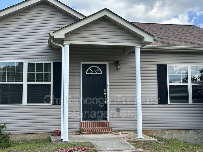 property at 9936 Falcon Crest Dr