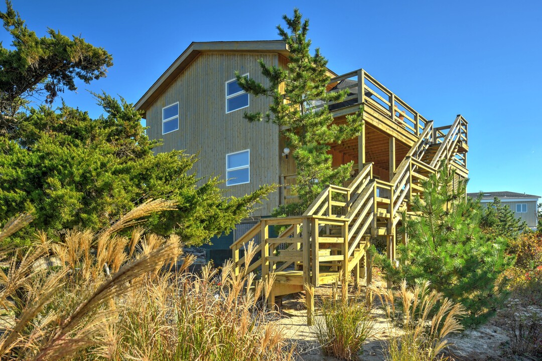 84 Osprey Rd in Amagansett, NY - Foto de edificio