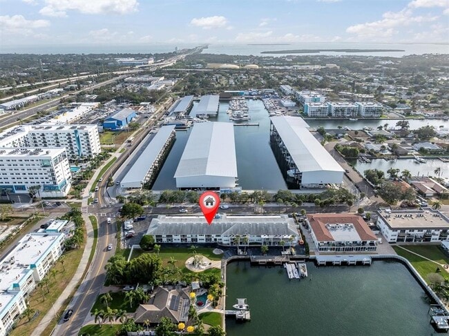 3717 46th Ave S in St. Petersburg, FL - Building Photo - Building Photo