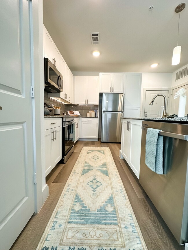 480 Commons Dr in Burleson, TX - Building Photo - Building Photo