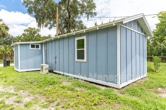 710 Cypress Ave in Sanford, FL - Building Photo - Building Photo