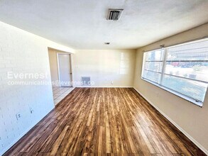 3600 Berkshire St in New Port Richey, FL - Building Photo - Building Photo