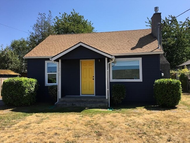 property at 4614 NE Going St