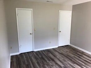 335 Beverly St in Hinesville, GA - Building Photo - Building Photo