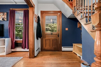 12 Spring St in Woodbury, CT - Building Photo - Building Photo