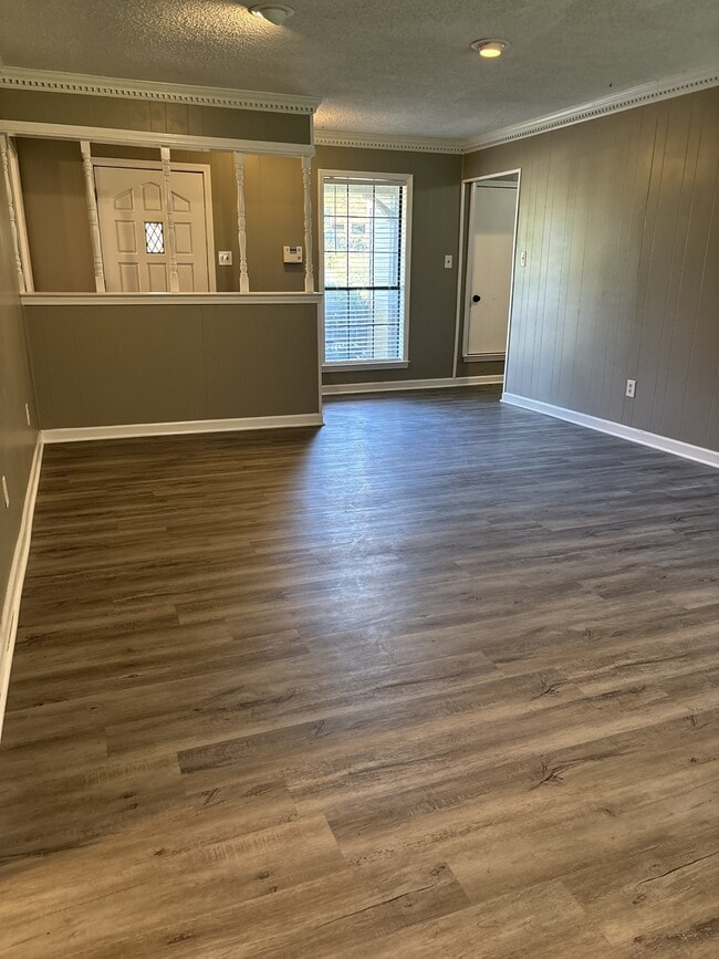 6211 Midsummer Way in Memphis, TN - Building Photo - Building Photo