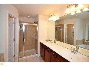 755 Earlham Dr in Suwanee, GA - Building Photo - Building Photo