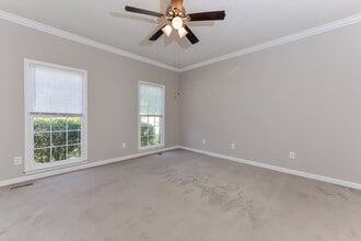 139 Kentwood Ln in Alabaster, AL - Building Photo - Building Photo
