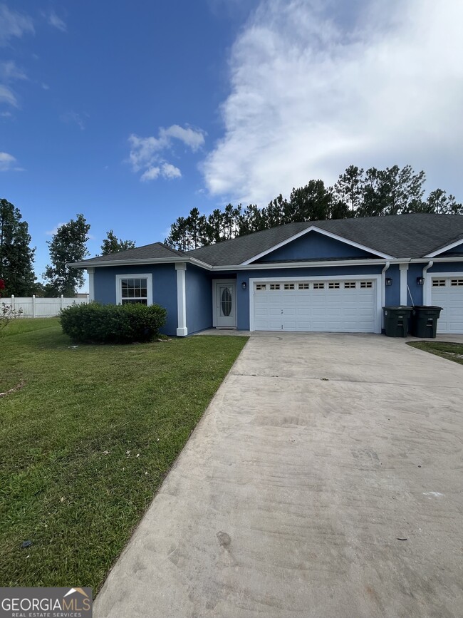 property at 206 Royal Palms Ave