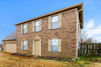 5525 Angelace Dr S in Bartlett, TN - Building Photo - Building Photo