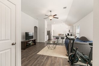 10014 Granite Grove Ln in Richmond, TX - Building Photo - Building Photo
