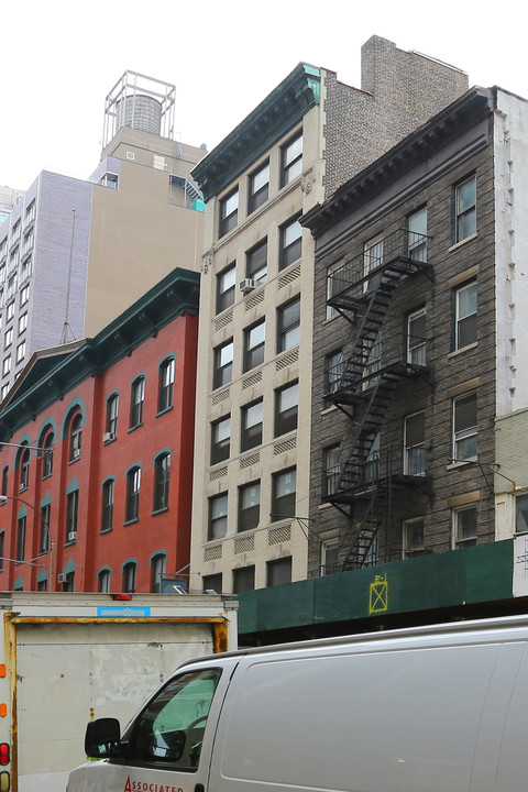 130 W 28th St in New York, NY - Foto de edificio