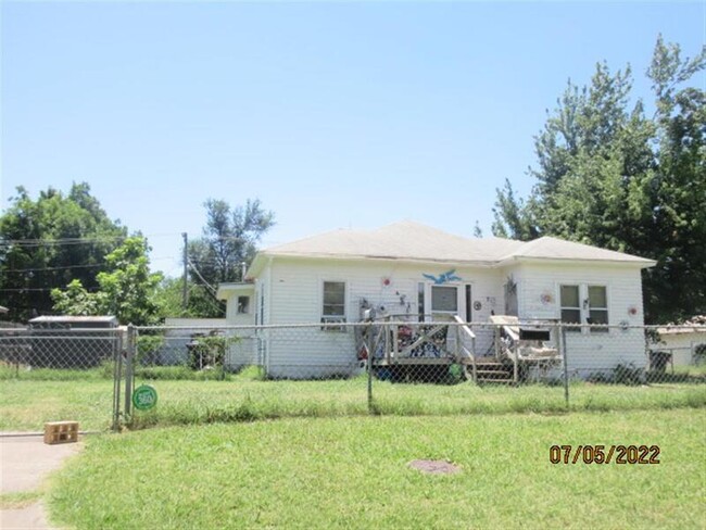 700 SE 49th St in Oklahoma City, OK - Building Photo - Building Photo